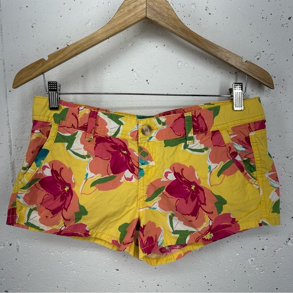Aeropostale size 9/10 Yellow Orange Pink Hawaiian Print Micro Bermuda Shorts - Picture 1 of 10